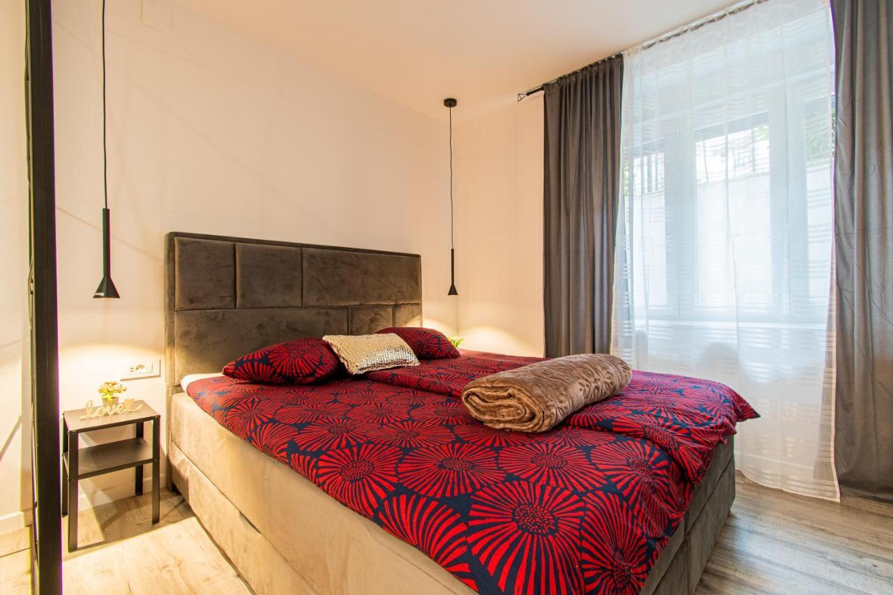 Flexible Selfcheckins 45 - Zagreb - New - Center Apartment ภายนอก รูปภาพ