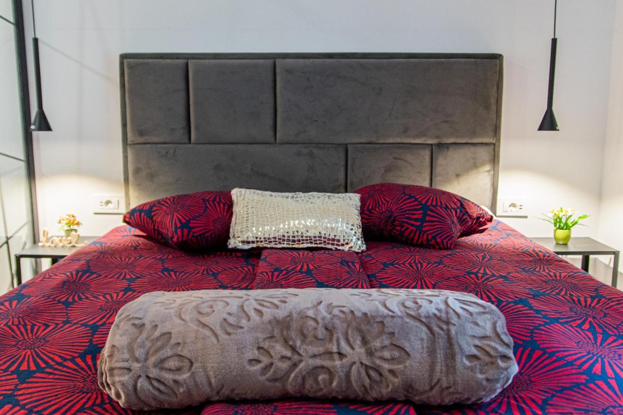 Flexible Selfcheckins 45 - Zagreb - New - Center Apartment ภายนอก รูปภาพ