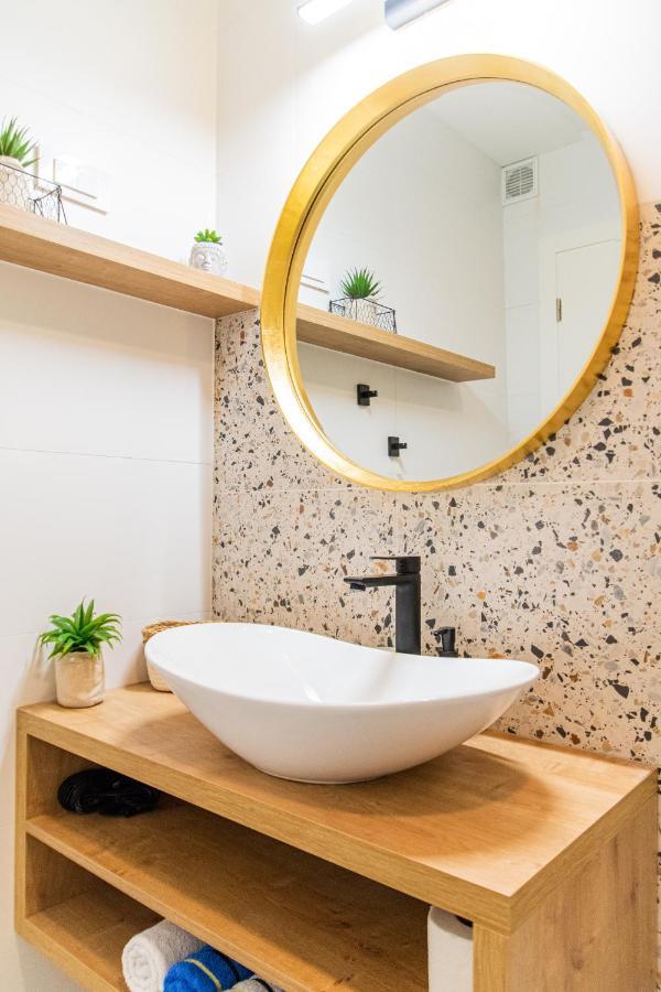 Flexible Selfcheckins 45 - Zagreb - New - Center Apartment ภายนอก รูปภาพ